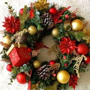 18" Christmas Wreath Handmade Red & Gold Reindeer